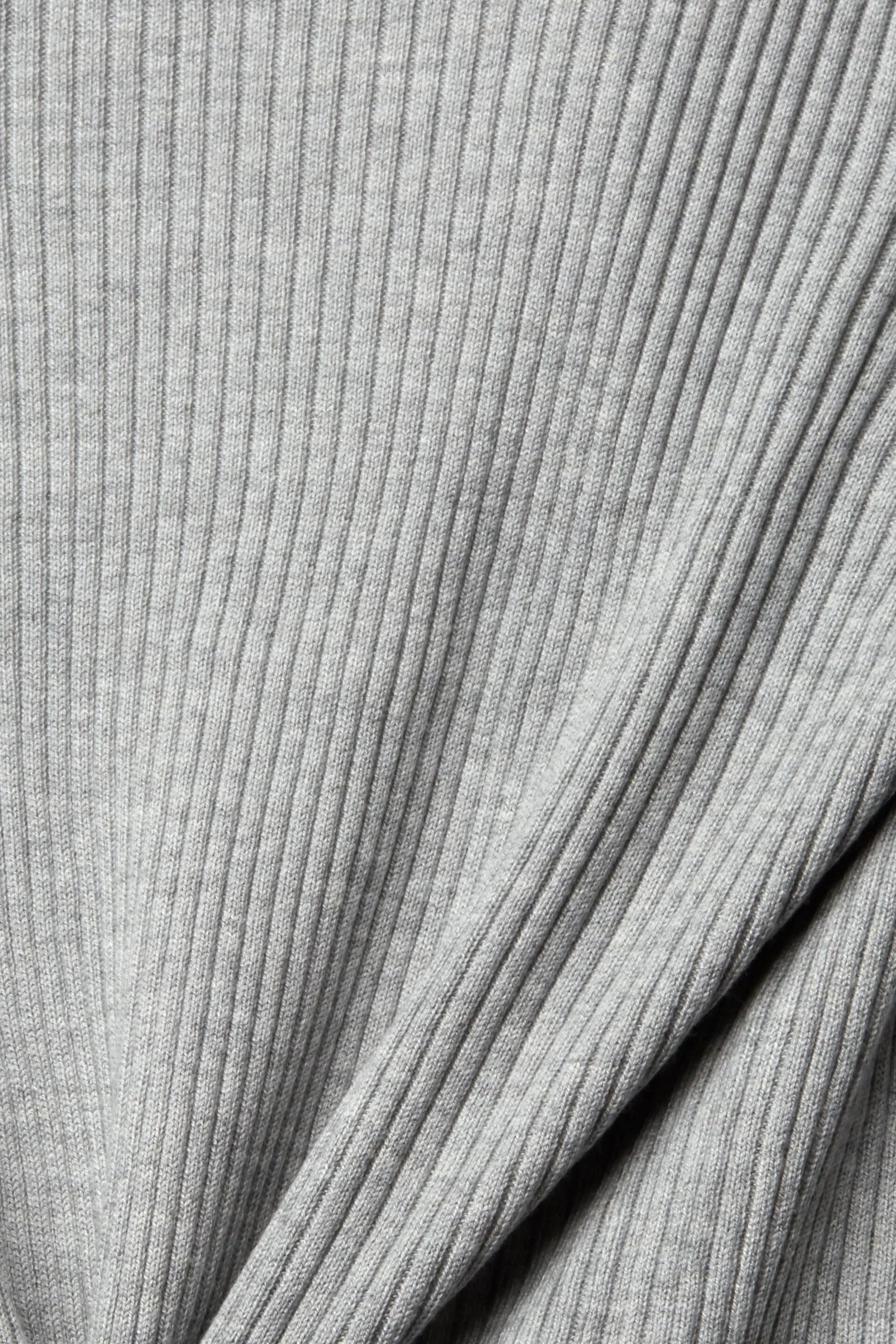 Cardigan a coste con orlo a fazzoletto